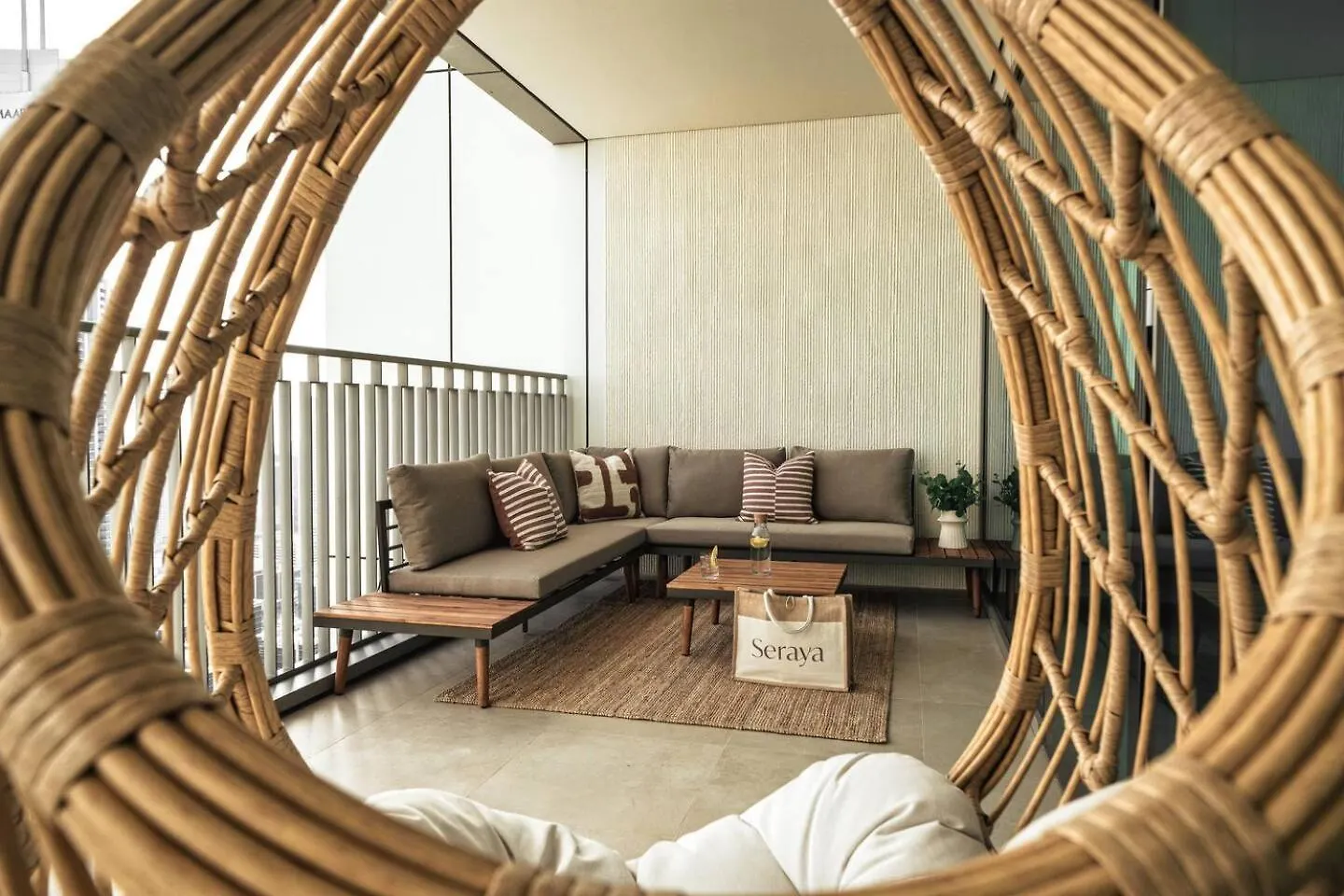 Seraya Residence 12 - 3Bdr - Private Sauna And Hot Tub With View Dubai United Arab Emirates
